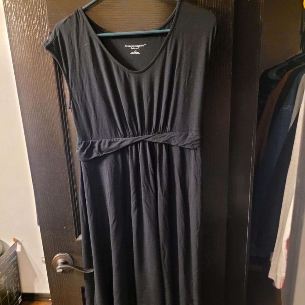 Maternity dress